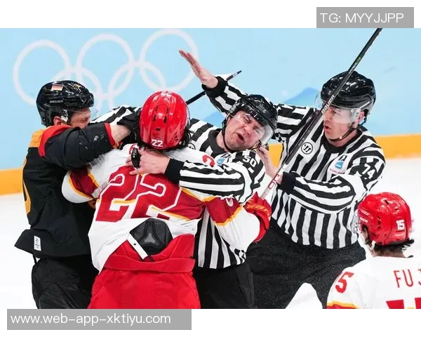 穆勒分享冰球比赛观赛照片感谢好友邀请丰富业余生活 穆勒分享冰球比赛观赛照片感谢好友邀请丰富业余生活