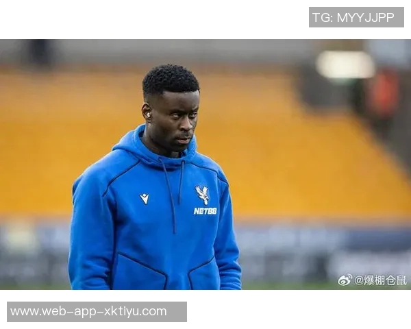 拜仁与切尔西争夺森林后卫穆里略明夏目标锁定格伊