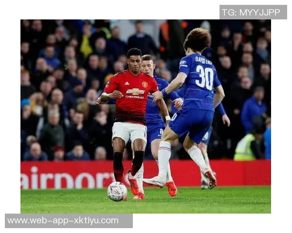 曼联英超再现头球双响上次还是去年对切尔西的精彩时刻