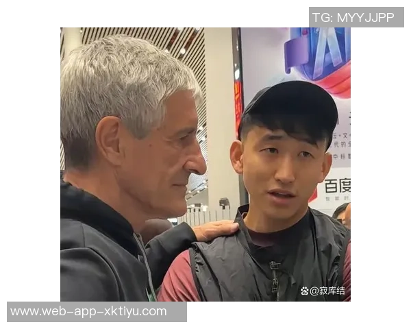 国安队员昨晚齐聚塞蒂恩住处送别情深意重温暖时刻