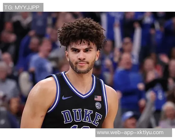 杜克队史三人单赛季多次35分布泽尔雷迪克成就辉煌